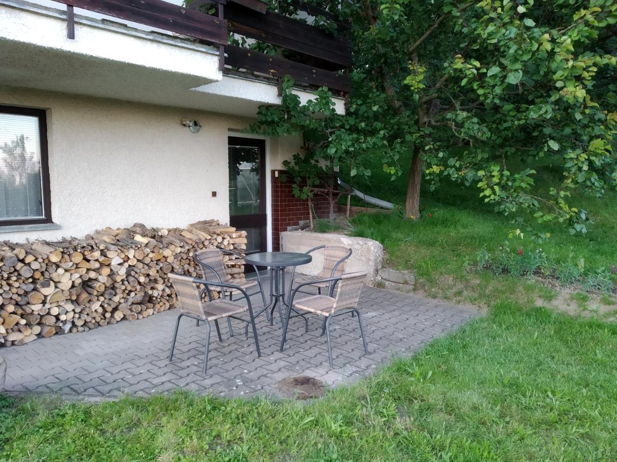 Apartmany Pod Strani Vrchlabi Exterior photo